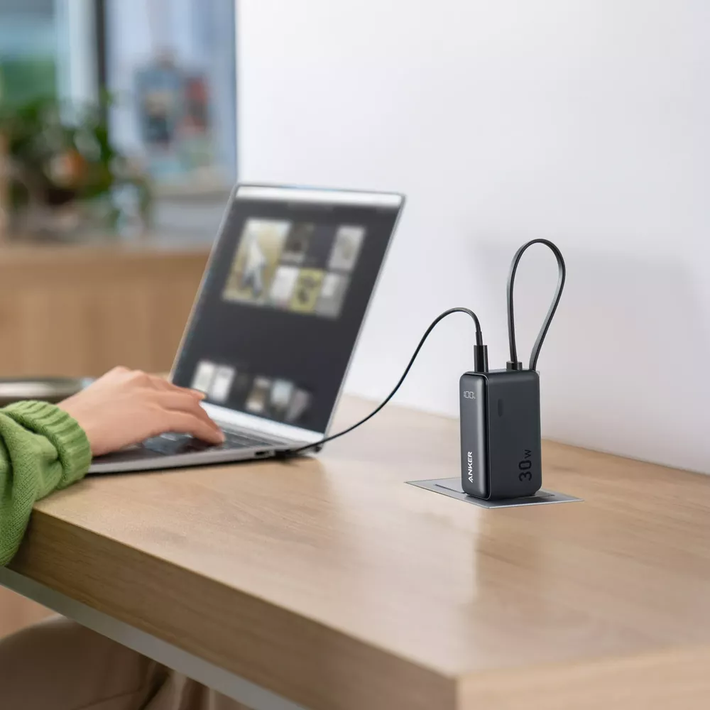 Anker A1636 Power Bank 5000mAh (30W, Fusion, Built-In USB-C Cable)
