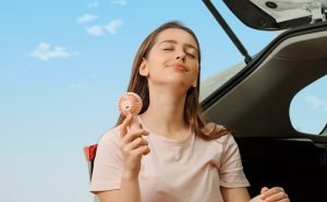 Jisulife FA20 Rechargeable Mini Handheld Fan